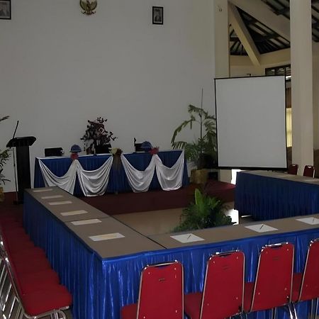 Wonua Monapa Hotel Resort Kendari Exterior foto