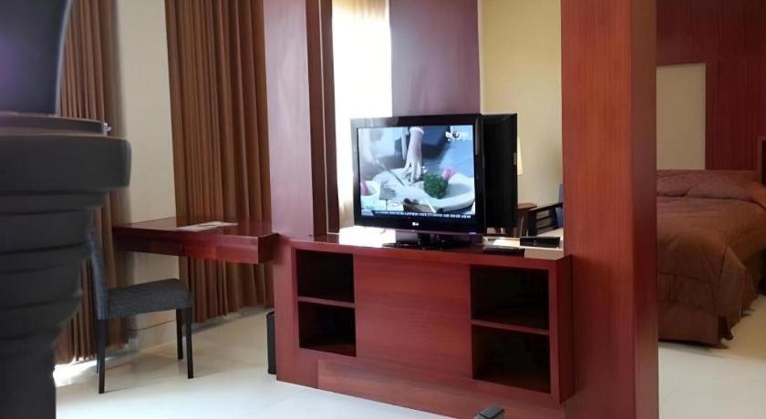 Wonua Monapa Hotel Resort Kendari Exterior foto
