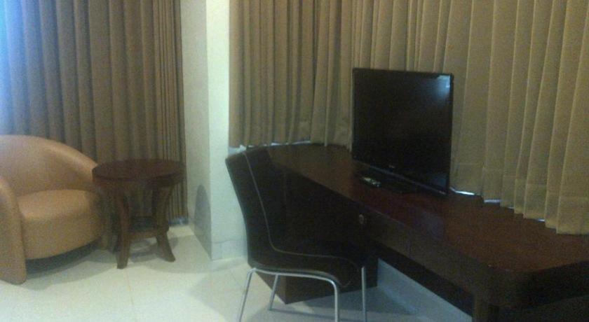 Wonua Monapa Hotel Resort Kendari Exterior foto